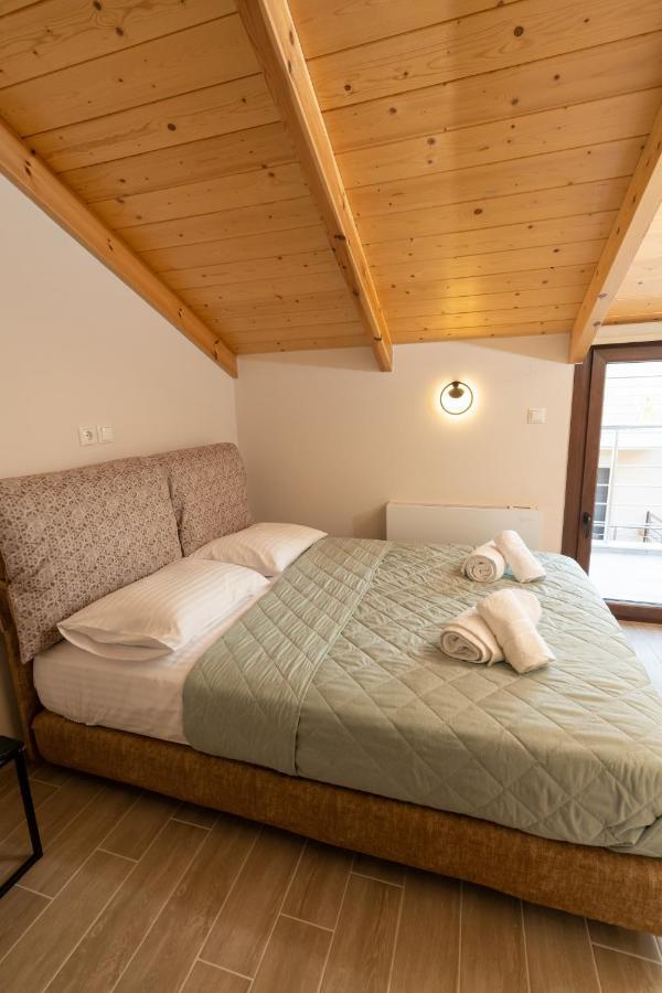 Comfy & Stylish Apt In Ioannina Apartman Kültér fotó