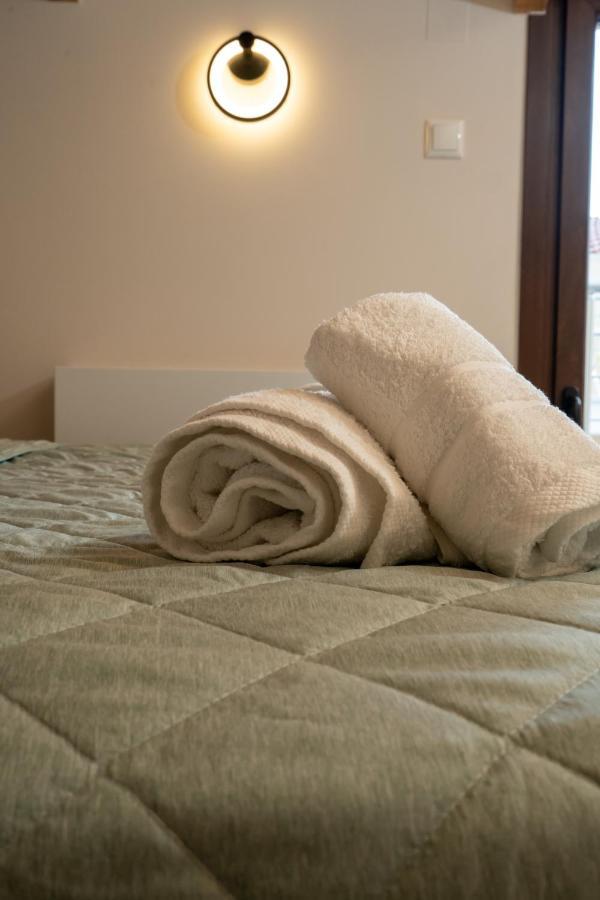 Comfy & Stylish Apt In Ioannina Apartman Kültér fotó